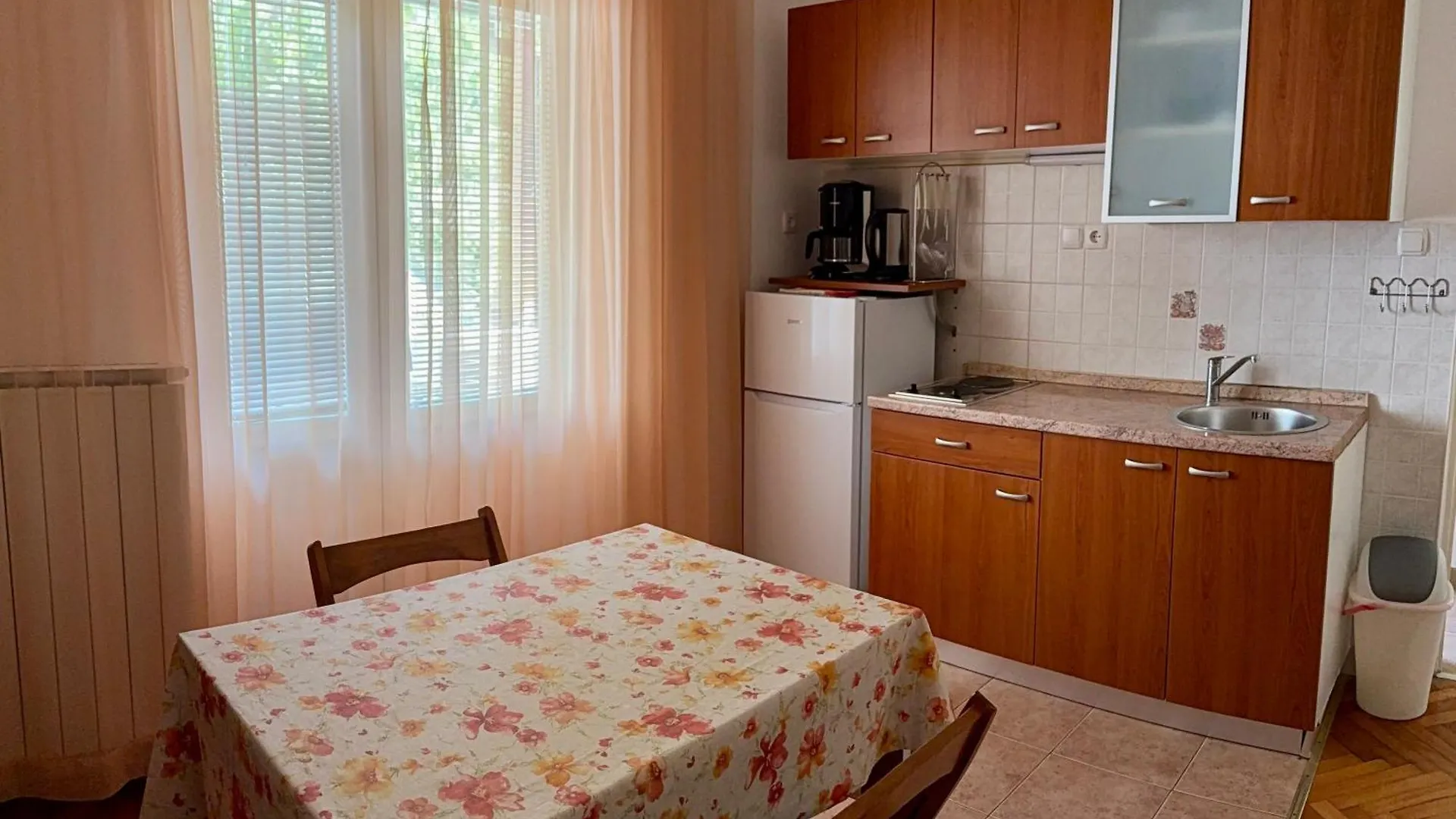 Pensionat Apartments And Rooms Krstina Supetarska Draga