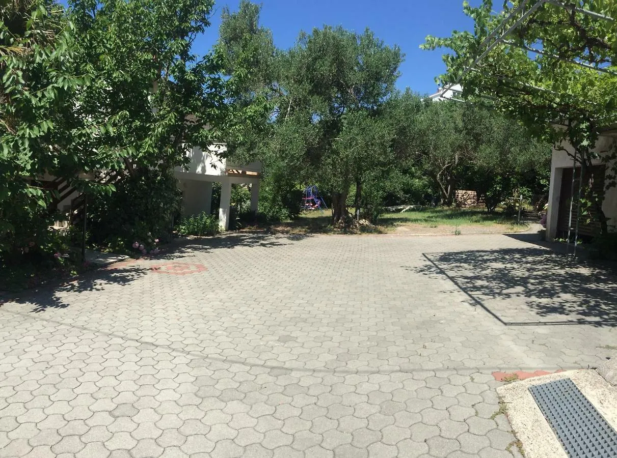 Apartments And Rooms Krstina Supetarska Draga